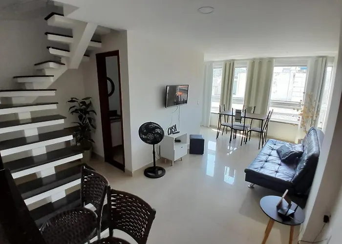 LOFT DUPLEX ENCANTADOR com estacionamento incluído Arraial do Cabo